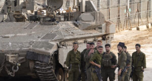 ОБНОВЕНА
                                                                                                Израелската армия съобщи за смъртта на седем свои войници в Ливан и Газа