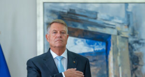 ОБНОВЕНА Румънският президент след решението на Конституционния съд за анулиране на изборите: Ще остана на поста си до избирането на нов държавен глава