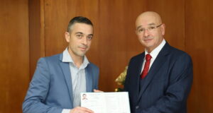 Още седем парамедици получиха дипломите си от ВМА