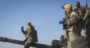 ПРЕГЛЕД НА ПЕЧАТА
                                                                                                Режимът на Асад е разклатен, но все още има сили да удържи сирийските бунтовници, коментират западни медии