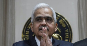 ПТИ: Директорът на Резервната банка на Индия заяви, че страната му не планира да "дедоларизира" търговията си