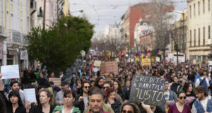 Португалия отчита недостиг на жилища на достъпни цени и рекорди на сделките с имоти