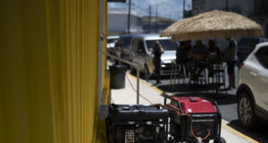 Почти цяло Пуерто Рико е без ток в навечерието на Нова година