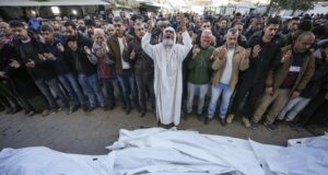 При израелски удари в ивицата Газа са убити поне 30 души