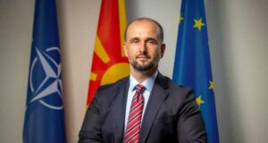 Промени в конституцията на Северна Македония ще има, когато сме сигурни, че България няма да наложи вето, заяви министърът на европейските въпроси