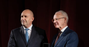 Редно е във времена на криза и политическа нестабилност гласът на бизнеса да се чува повече, заяви президентът Радев в приветствие към АИКБ