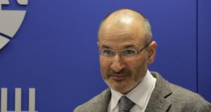 Русия използва комуникационното пространство като инструмент за хибридна война, каза говорителят на МВнР на Румъния Андрей Църня