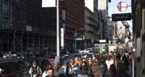 С над 71 милиона души ще нарасне световното население през 2024 г., по оценки на Бюрото за преброяване на населението на САЩ