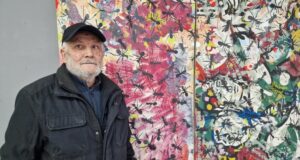 Самостоятелна изложба, озаглавена "Цветни откровения", ще открие в Шумен Александър Величков