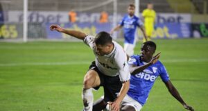 Славия победи като гост Спартак 1918 Варна, столичният тим завърши мача с 10 души