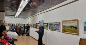 Смолянски художници представят Коледно-новогодишна изложба „Зима `24“