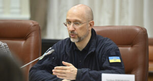 Споразумението за транзит на руски газ през Украйна няма да бъде продължено след 31 декември, каза украинският премиер