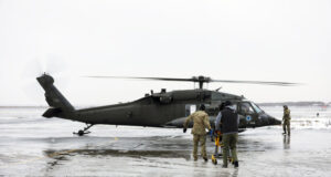 ТАСР: Словакия ще закупи хеликоптери „Блек Хок“ и ще преговаря по спецификациите, заяви военният министър