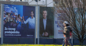 Хърватите гласуват за президент днес