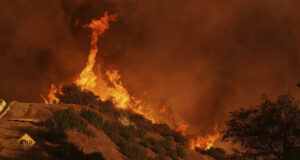 пожарите в Лос Анджелис