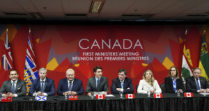 "Всички варианти са на масата", заяви канадският премиер в отговор на икономическите заплахи на Тръмп