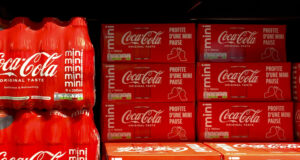"Кока-Кола" изтегля безалкохолни напитки в Европа заради опасения за високо съдържание на хлорат