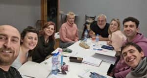 Боил Банов се завръща на хасковска сцена като режисьор и съавтор с Ива Петрони в пиесата „Ром“