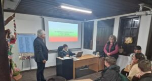 Деветокласници от Търговище участваха в съвместна изява с музейни специалисти на тема „Свидетелства на паметта“