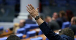 Делян Добрев ще ръководи Комисията по бюджет и финанси, а Анна Александрова - по конституционни и правни въпроси