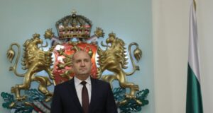 Димитър Коруджиев не позволи на конюнктурните ограничения да прекършат свободолюбивия му дух, посочи Румен Радев