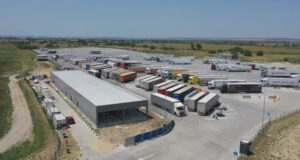 Частният паркинг на Дунав мост при Русе