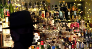 Жертвите на фалшив алкохол в Истанбул през последните три дни достигна до 30