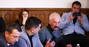 Животните са здрави и се агнят, твърди собственикът на овцете от Велинград, в чиято ферма беше регистрирано огнище на чума