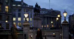 Жилищата във Великобритания са продължили да поскъпват през декември, сочи проучване