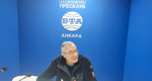 Интервю
                                                                                                Проф. Пимпирев: Сътрудничеството между България и Турция на Антарктида има голямо бъдеще