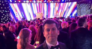 Кирил Петков се оказа единственият водещ български политик на инаугурацията на Тръмп