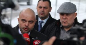 Кой е върнатият от Даниел Митов в МВР Ивайло Иванов и защо назначението му провокира недеволство