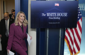 Коя е Карълайн Левит – най-младият говорител на Белия дом? Карълайн Левит