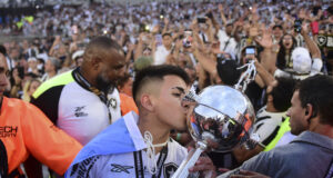 Лион официално обяви привличането на халф от Ботафого