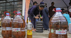 Малайзийското палмово масло ще се търгува около 900 долара за тон през 2025 г., очакват пазарни играчи