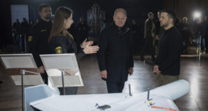 Над 60 дрона са свалени тази нощ над няколко руски области, повече от половината - в Ростовска област, съобщи министерството на отбраната