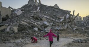 Най-малко 11 души бяха убити при израелски удари в ивицата Газа, съобщи палестинска медия