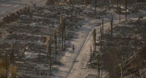 Нараства броят на знаменитостите, изгубили домовете си в пожарите в Лос Анджелис