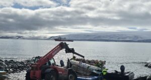 Научноизследователският кораб „Св. св. Кирил и Методий“ продължи товаро-разтоварната дейност