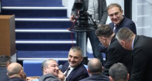 Националният съвет на БСП даде мандат за подписване на споразумение за управление и одобри кандидати за министри