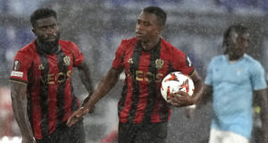 Ница излезе на четвърто място във Франция след зрелищна победа над Реймс