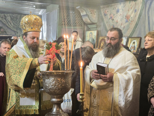 Нищо друго не трябва да бъде водещо като принцип в нашия живот, освен Бог и нашата любов към него, каза неврокопският митрополит Серафим