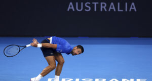 Новак Джокович постигна чиста победа срещу Гаел Монфис на тенис турнира в Бризбейн