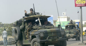 Обстановката в президентството е "спокойна" след "опита за дестабилизация", съобщи чадски правителствен говорител