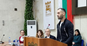 Общинските съветници в Благоевград приеха оставката на Петър Занев като управител на футболен клуб Пирин