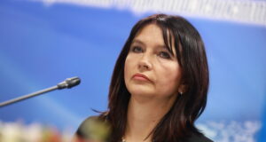 Полското председателство на ЕС ще бъде насочено към сигурността, каза полският дипломат Анна Янишевска-Фрачек