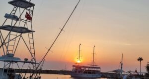 Приходите от туризъм в Турция през 2024 г. достигнaха нов рекорд от 61,1 млрд. долара