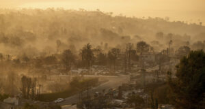 Продуцентът Петро Душков за пожарите в Лос Анджелис: Климатът се променя по-бързо от реакциите на обществените институции