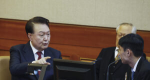 Прокуратурата в Южна Корея повдигна обвинения в организиране на метеж на Юн Сук-йол