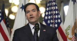 РАЗШИРЕНА
                                                                                                Китай съобщи за първи телефонен разговор на външния си министър Ван И с държавния секретар на САЩ Марко Рубио